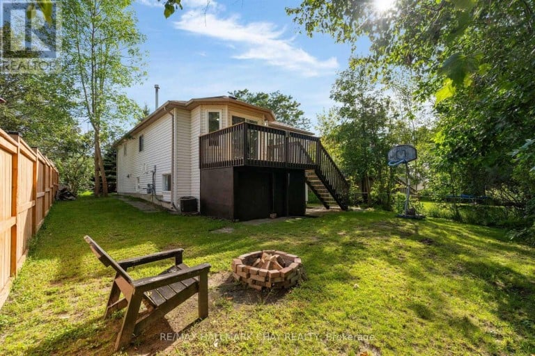 5 HARBOUR CRESCENT, Wasaga Beach, Ontario, L9Z1G4