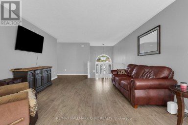 5 HARBOUR CRESCENT Wasaga Beach Ontario photo 9