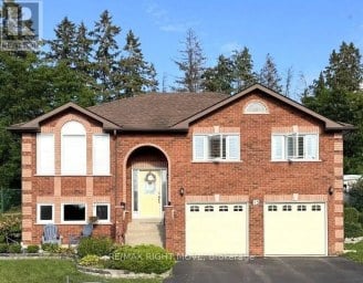 15 WATSON COURT Orillia Ontario photo 1