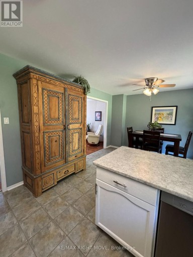 15 WATSON COURT, Orillia, Ontario, L3V7S5