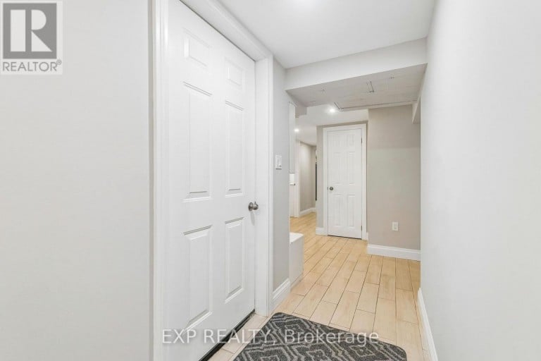 138 LILLIAN CRESCENT, Barrie (Sunnidale), Ontario, L4N5X5