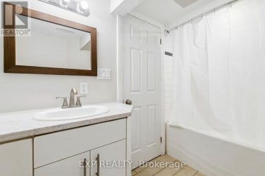 138 LILLIAN CRESCENT Barrie (Sunnidale) Ontario photo 37