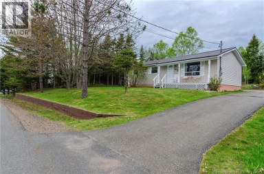 16 Armstrong Crescent St George New Brunswick photo 1