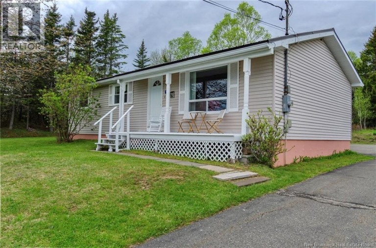 16 Armstrong Crescent, St George, New Brunswick, E5C1A1