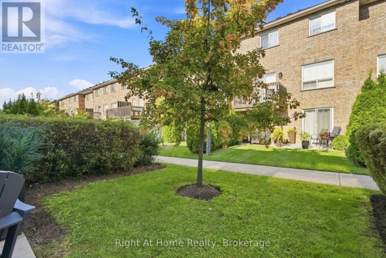 46 - 460 WOODMOUNT DRIVE, Oshawa (Samac), Ontario, L1K0K4