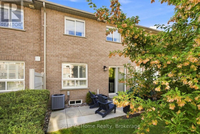 46 - 460 WOODMOUNT DRIVE, Oshawa (Samac), Ontario, L1K0K4