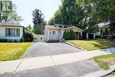 99 HARLANDALE AVENUE Toronto (Lansing-Westgate) Ontario photo 2