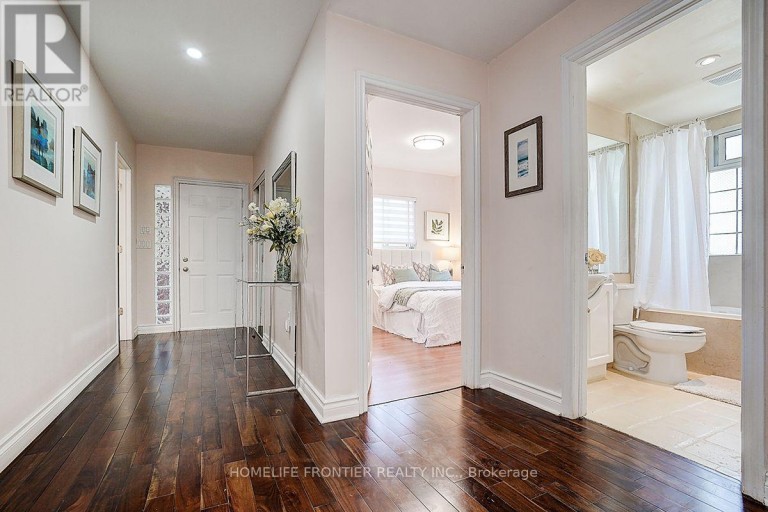 99 HARLANDALE AVENUE, Toronto (Lansing-Westgate), Ontario, M2N1P2