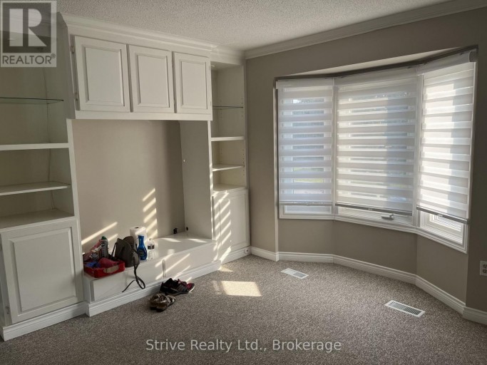 1013 ATTERSLEY DRIVE, Oshawa (Pinecrest), Ontario, L1K2G9