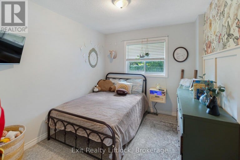 664 BRICK ROAD, Selwyn, Ontario, K0L1T0