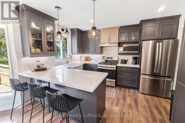 664 BRICK ROAD, Selwyn, Ontario, K0L1T0