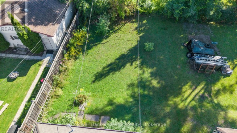 792 CURTIS ROAD, Peterborough (Ashburnham Ward 4), Ontario, K9H2E7