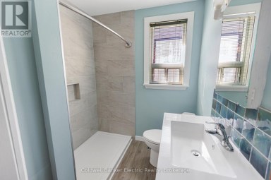 792 CURTIS ROAD Peterborough (Ashburnham Ward 4) Ontario photo 7