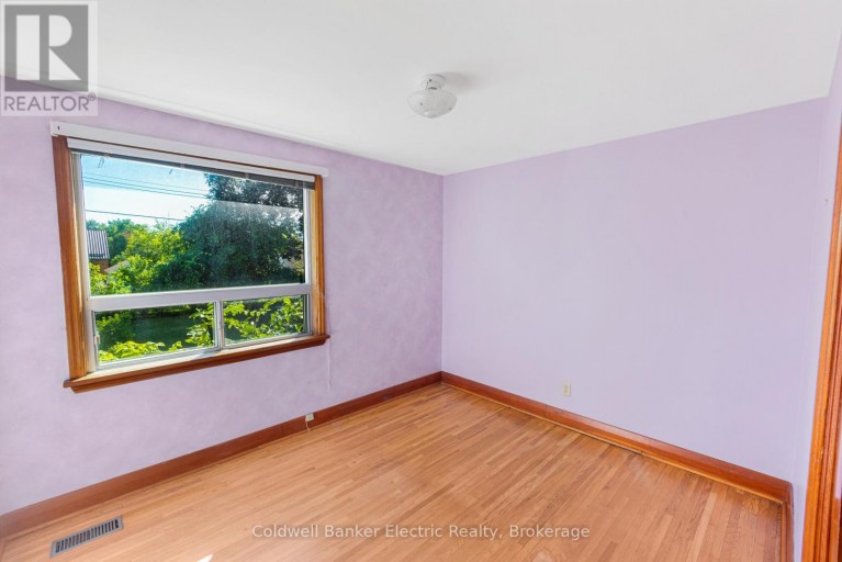 792 CURTIS ROAD, Peterborough (Ashburnham Ward 4), Ontario, K9H2E7