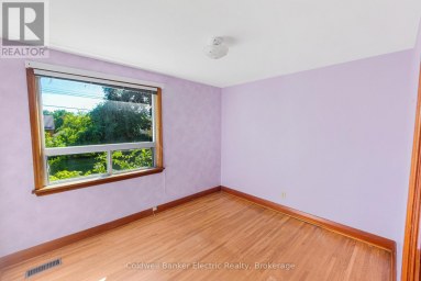792 CURTIS ROAD Peterborough (Ashburnham Ward 4) Ontario photo 8