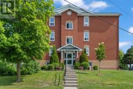 105 - 550 TALBOT PLACE, Gananoque, Ontario