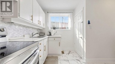 59 DAVIS ROAD Aurora (Aurora Highlands) Ontario photo 19