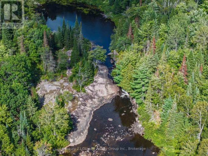 1241 KOSHLONG LAKE ROAD, Dysart et al (Dysart), Ontario, K0M1S0