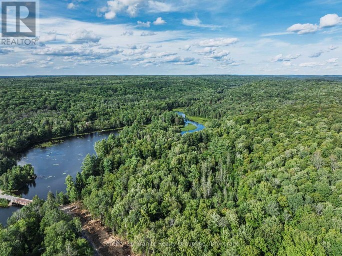 1241 KOSHLONG LAKE ROAD, Dysart et al (Dysart), Ontario, K0M1S0
