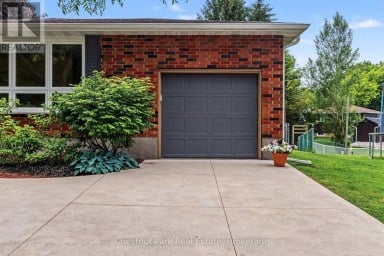 280 8TH AVENUE E Owen Sound Ontario photo 44