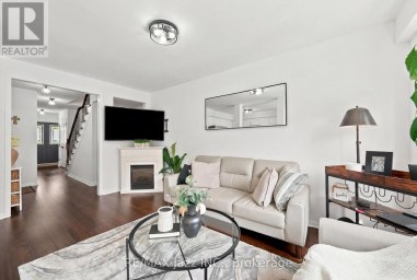 15 FARMSTEAD DRIVE Clarington (Bowmanville) Ontario photo 5