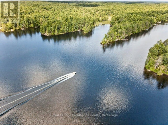 1138 HELEN LANE, North Frontenac, Ontario, K0H2E0