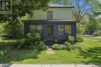 2 QUEEN STREET Prince Edward County (Picton Ward) Ontario photo 2