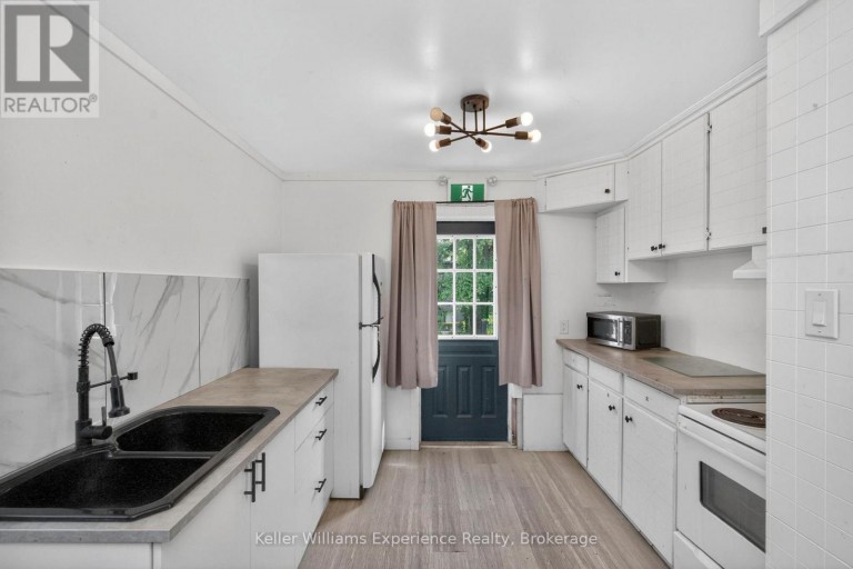 9782 BEACHWOOD DRIVE, Collingwood, Ontario, L9Y5P8