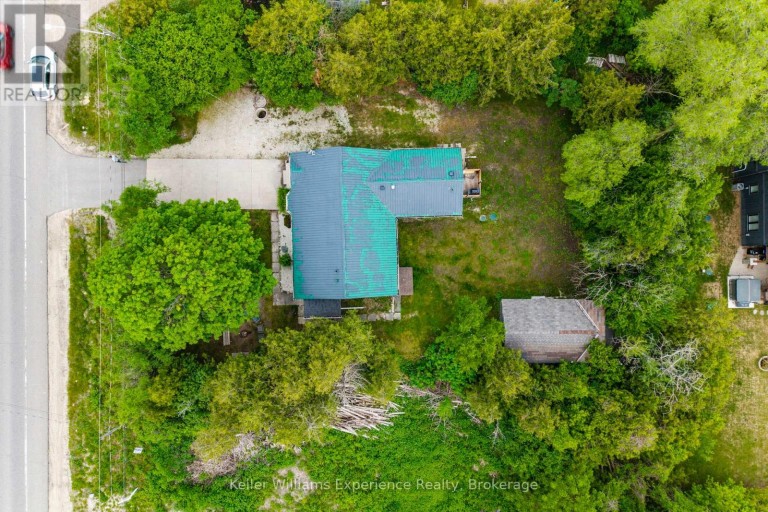 9782 BEACHWOOD DRIVE, Collingwood, Ontario, L9Y5P8
