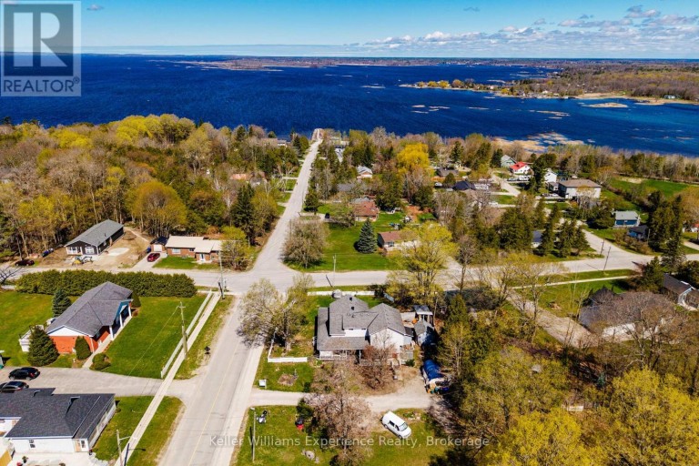 107 PINE STREET, Tay (Waubaushene), Ontario, L0K2C0