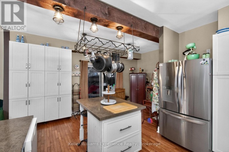 107 PINE STREET, Tay (Waubaushene), Ontario, L0K2C0