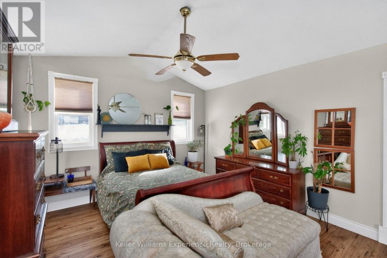 107 PINE STREET, Tay (Waubaushene), Ontario, L0K2C0