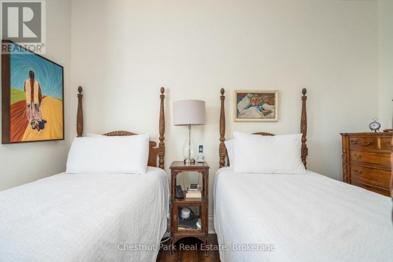 247 ST VINCENT STREET, Meaford, Ontario, N4L1C1