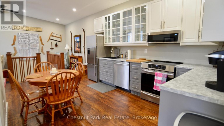 247 ST VINCENT STREET, Meaford, Ontario, N4L1C1