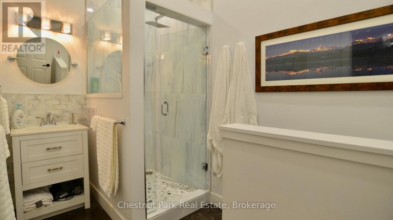 247 ST VINCENT STREET, Meaford, Ontario, N4L1C1