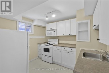 492 BRITANNIA AVENUE Bradford West Gwillimbury (Bradford) Ontario photo 21