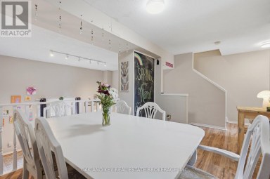 18 CHAPMAN COURT London North (North I) Ontario photo 22