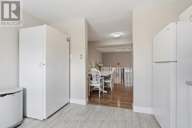 18 CHAPMAN COURT London North (North I) Ontario photo 26