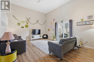 18 CHAPMAN COURT London North (North I) Ontario photo 3