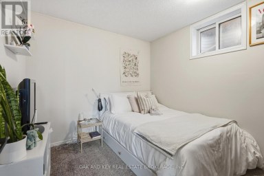 18 CHAPMAN COURT London North (North I) Ontario photo 32