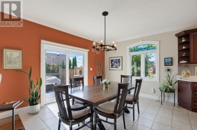 3402 CRANE AVENUE London South (South V) Ontario photo 9
