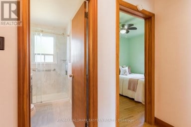 51 EPHGRAVE BOULEVARD Peterborough (Otonabee Ward 1) Ontario photo 20