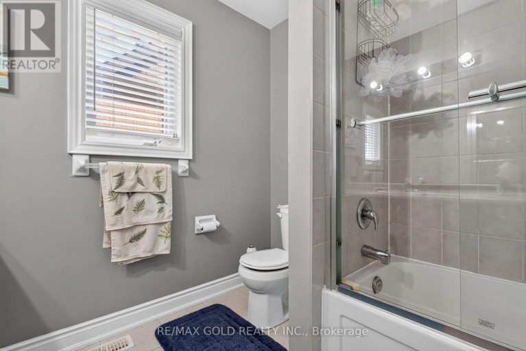 11 JONES STREET, New Tecumseth (Alliston), Ontario, L9R0C1