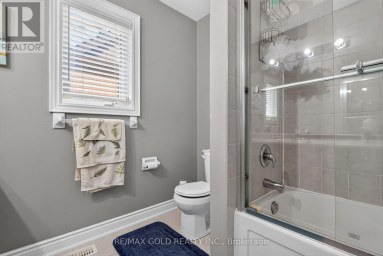 11 JONES STREET New Tecumseth (Alliston) Ontario photo 23