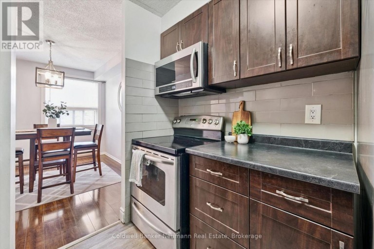 407 - 65 SILVERCREEK PARKWAY N, Guelph (Junction/Onward Willow), Ontario, N1H7R9