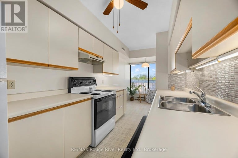 304 - 40 AUBURN STREET, Peterborough (Ashburnham Ward 4), Ontario, K9H2G2