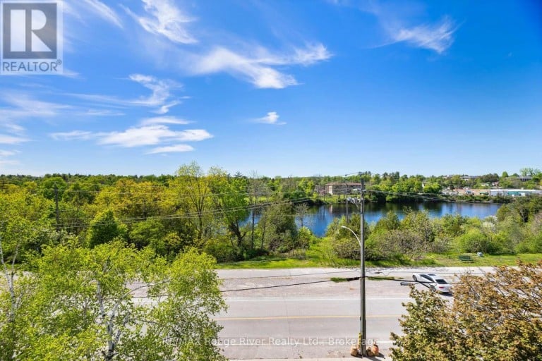 304 - 40 AUBURN STREET, Peterborough (Ashburnham Ward 4), Ontario, K9H2G2
