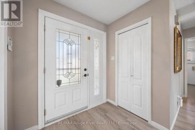 263 GLEN HILL DRIVE Whitby (Blue Grass Meadows) Ontario photo 5