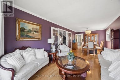 263 GLEN HILL DRIVE Whitby (Blue Grass Meadows) Ontario photo 9