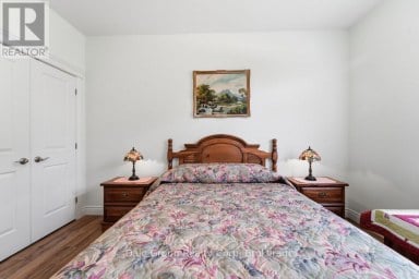 38824 VIENNA STREET Bluewater (Stanley) Ontario photo 16